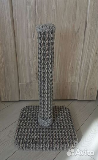 Лоток для кошек с бортиком, когтеточка