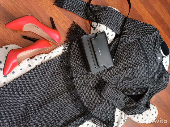 Костюм женский