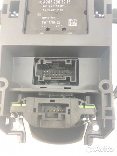 Блок управления мультимедиа Mercedes-Benz