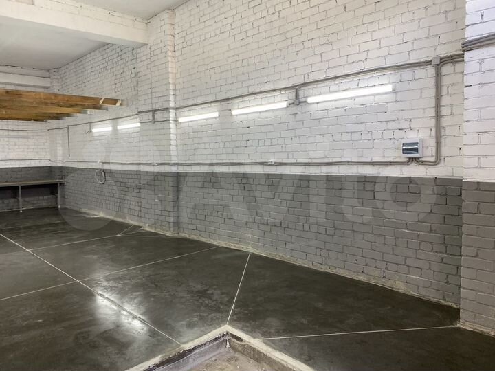 Свободного назначения, 65 м²