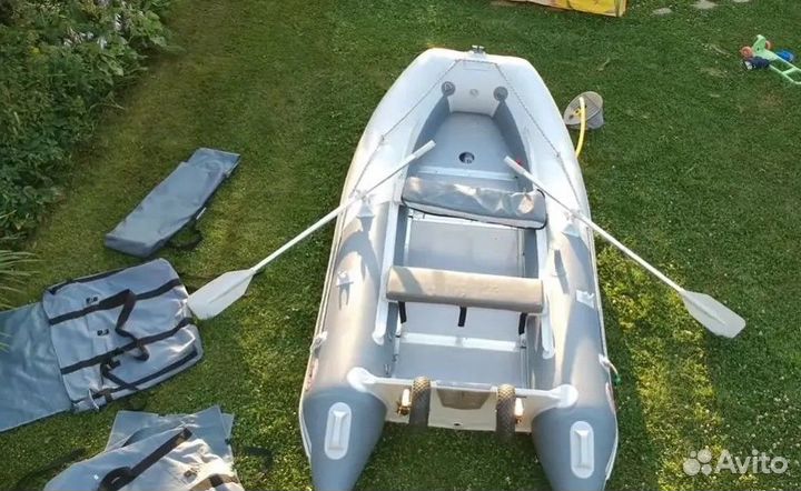 Лодка пвх badger FL 330