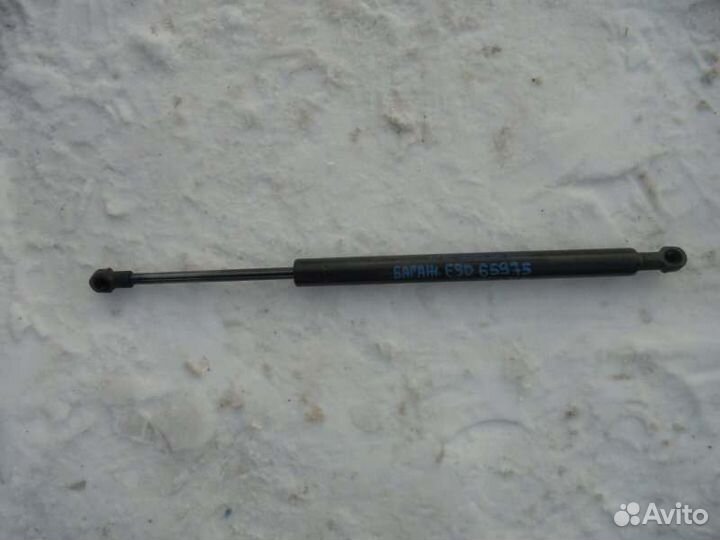 Амортизатор багажника Bmw 3-Series E90 N52B25A