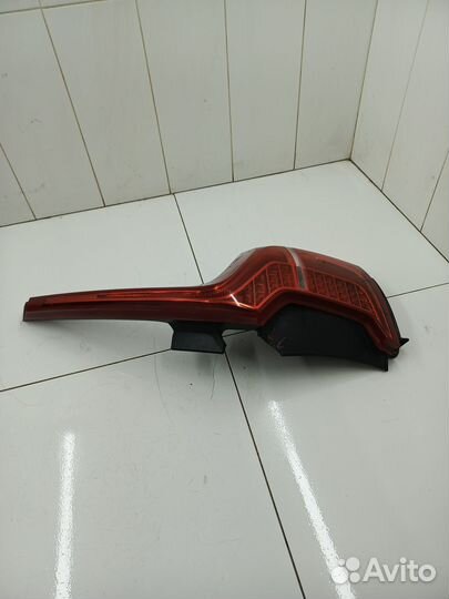 Фонарь задний правый (Volvo XC90 II)