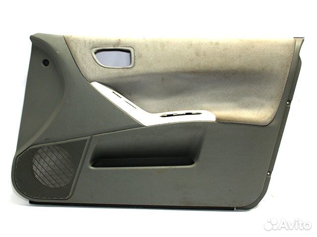 Обшивка двери передней правой Mitsubishi Galant