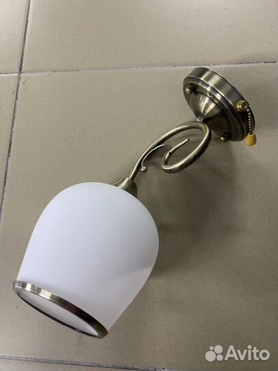 Светильник настенный