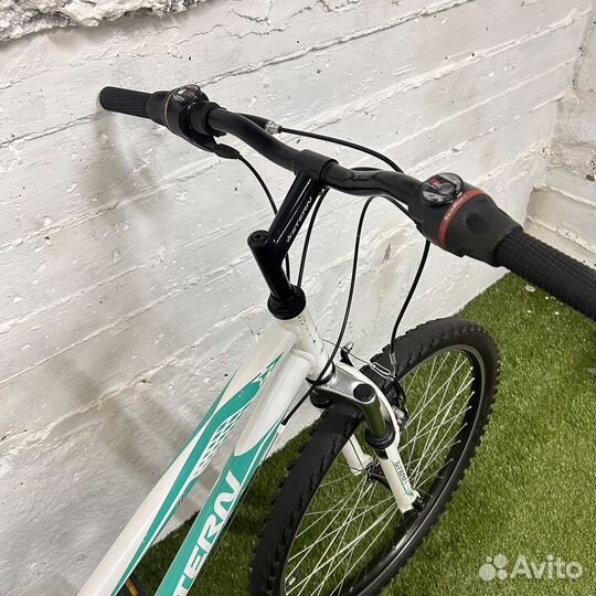 Stern maya женский