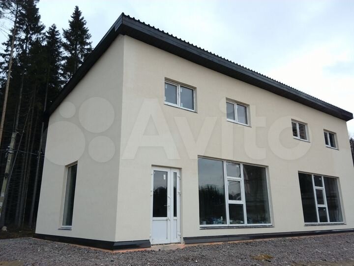 Дом 265 м² на участке 9 сот.