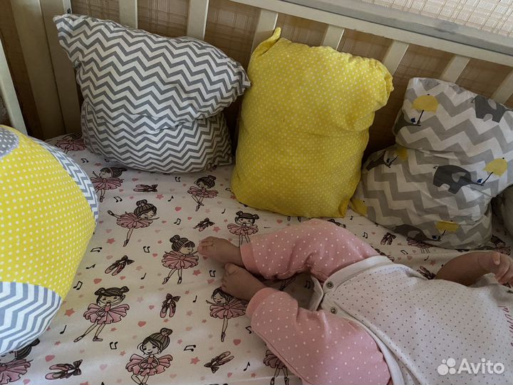 Бортики в детскую кроватку