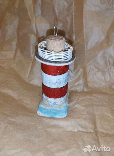 Домик и маяк из дерева, дрифтвуд (новые)