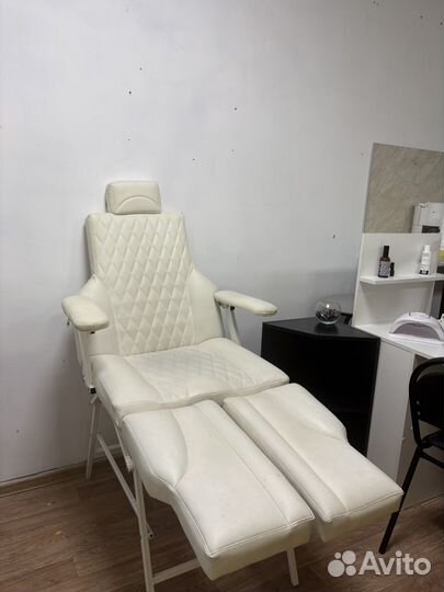 Педикюрное кресло