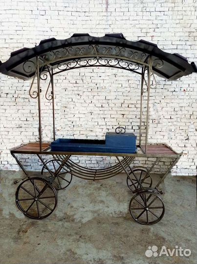 Качели, мангалы, скамьи