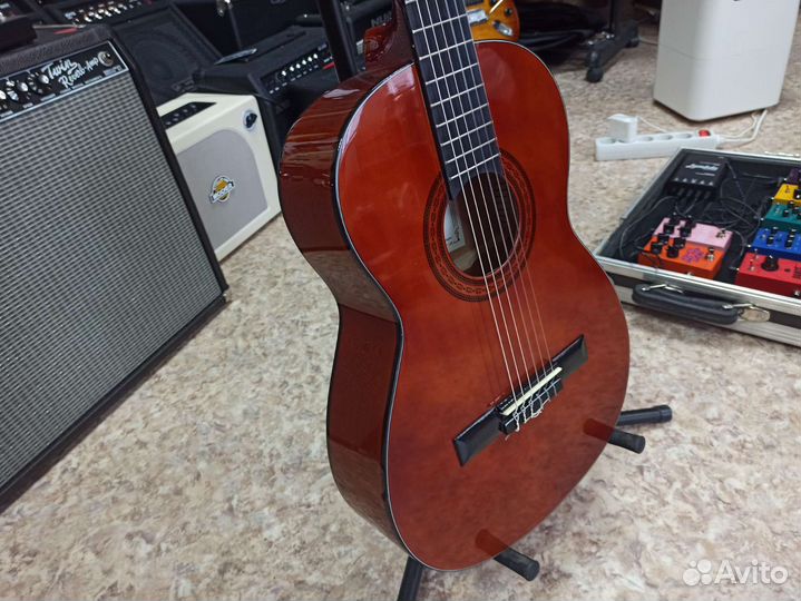 Классическая гитара 3/4