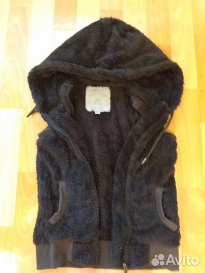 Безрукавка