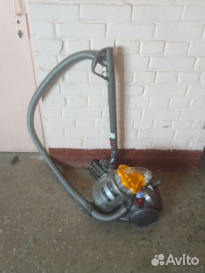 Пылесос Dyson dc 29