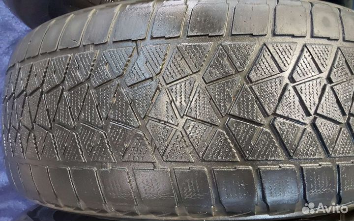 Bridgestone Blizzak DM-V2 275/50 R22 111H