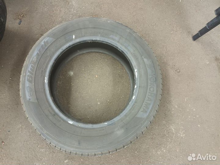 Продам резину yokohama BluEarth 195/65 R15 91T