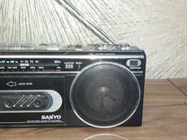 Кассетный магнитофон sanyo