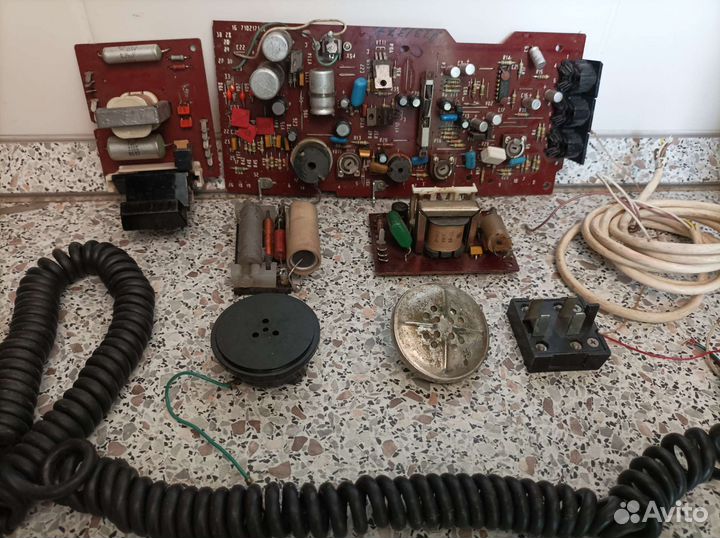 Стационарные телефоны б/у Запчасти