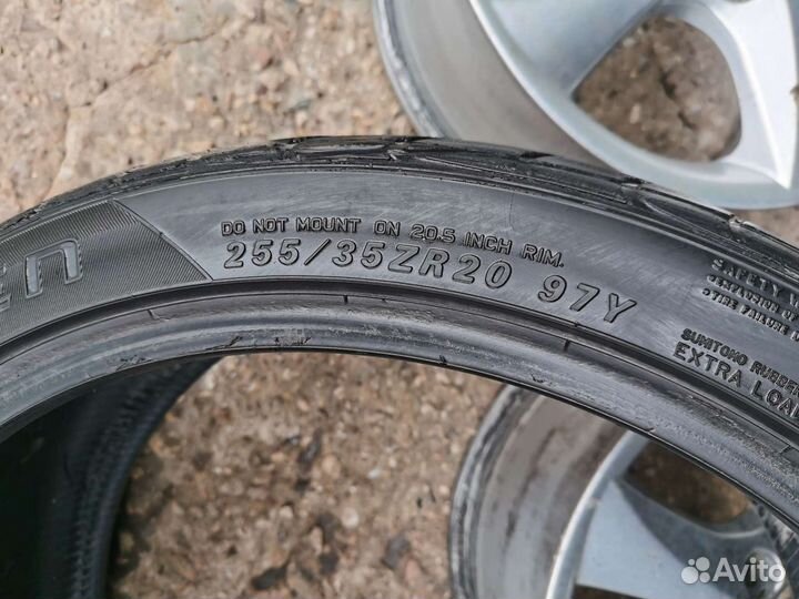 Falken FK-452 255/35 R20