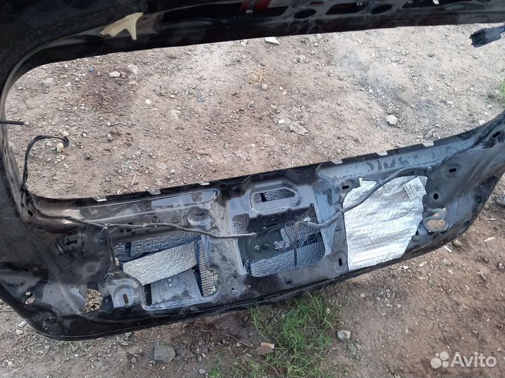 Крышка багажника Opel Astra J