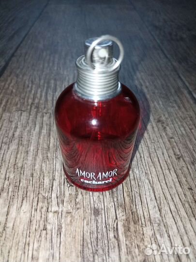 Духи amor amor Cacharel