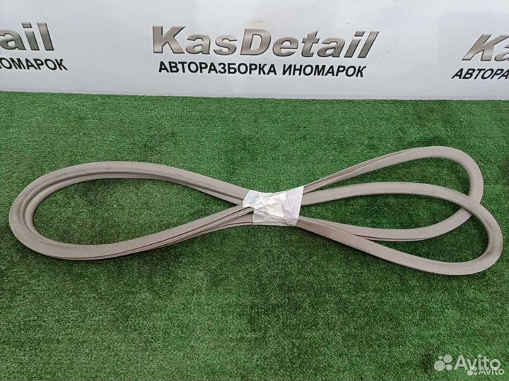 Уплотнитель люка Nissan X-trail T30
