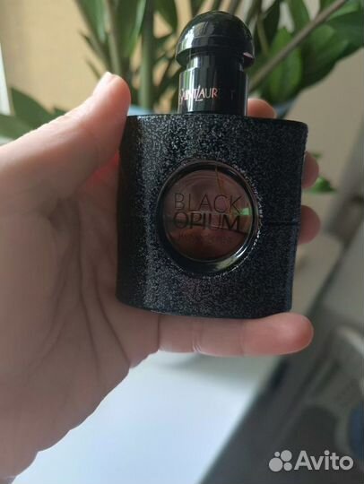 Духи женские black opium Yves Saint Laurent