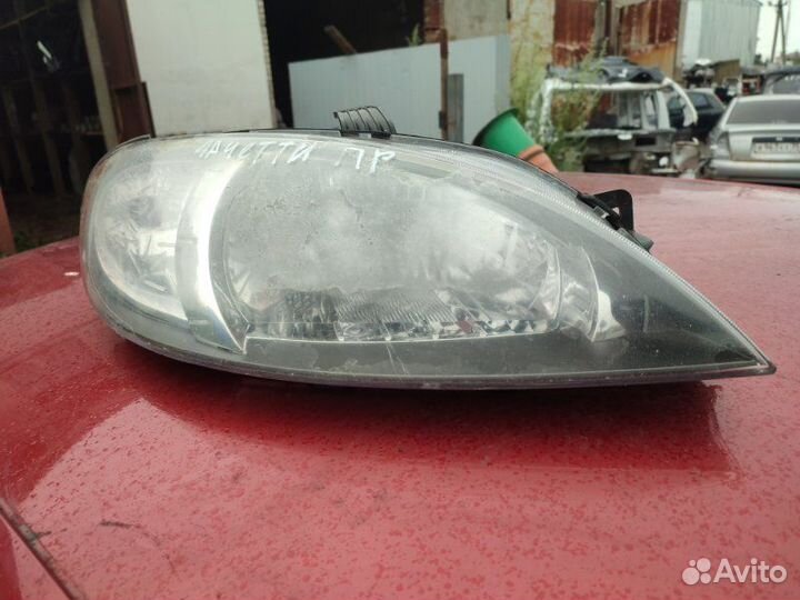 Фара правая Chevrolet Lacetti хетчбек F14D3 2012