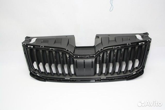 Решетка радиатора SD21040QA Skoda Octavia 4