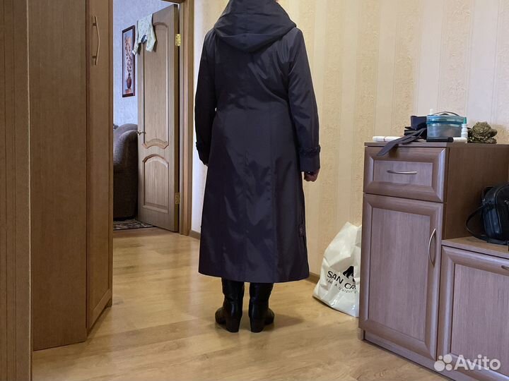 Пальто на тонком сентипоне