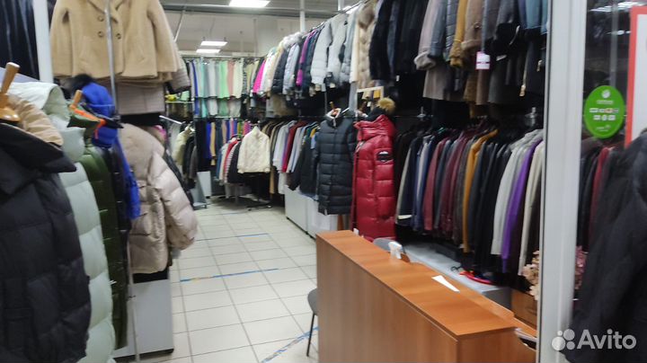 Отдел верхней женской одежды