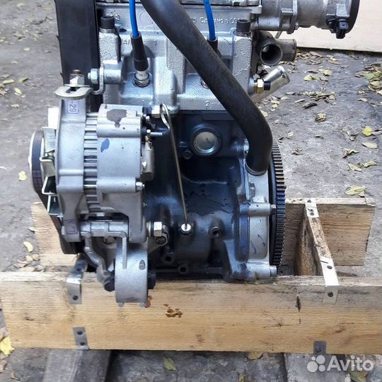 Двигатель ока-11113