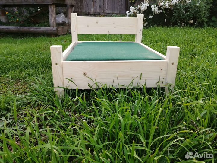 Кроватка для кошки или маленькой собаки