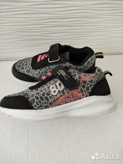 Кроссовки 28 размер