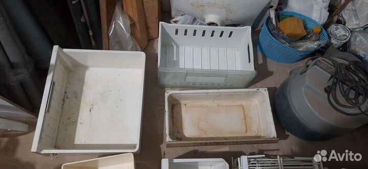 Полки, балконы, крышки, ящики, на холодильники