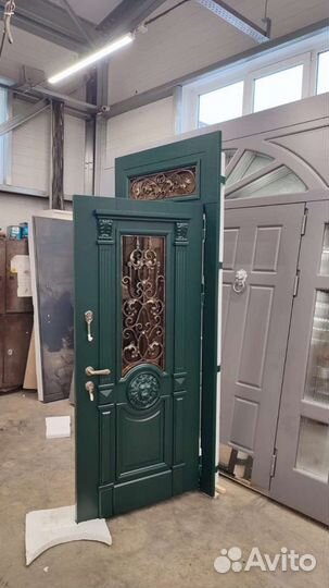 Дверь входная металлическая уличная в дом