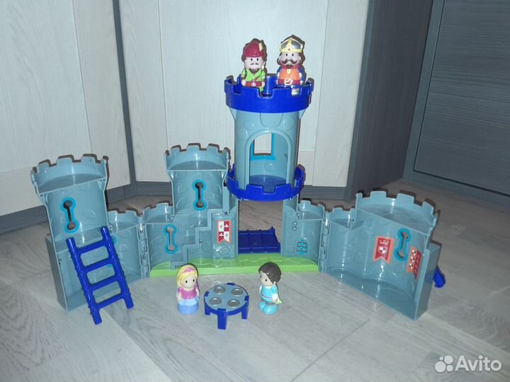 Игрушка Замок elc