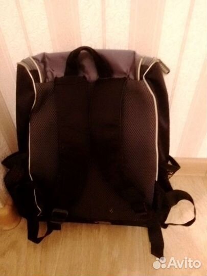 Школьный рюкзак