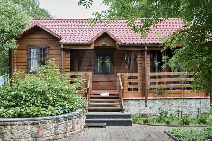 Коттедж 127 м² на участке 20 сот.