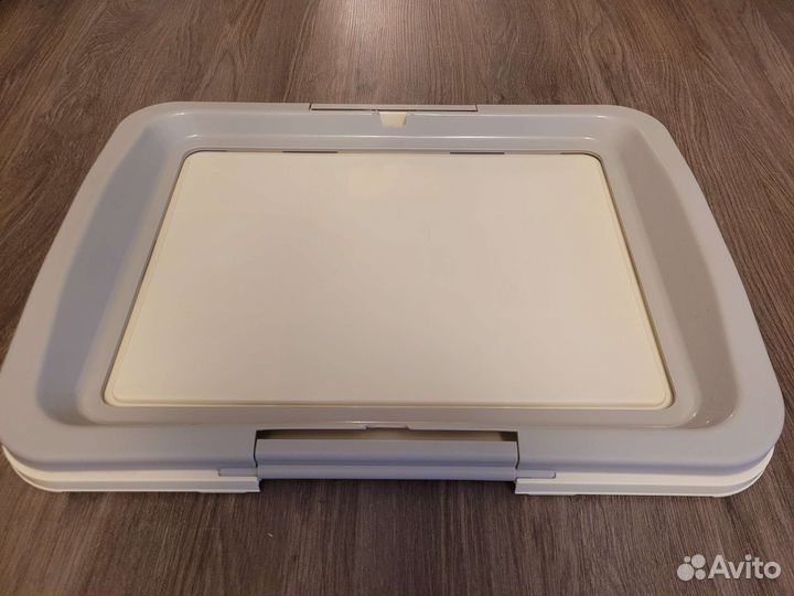 Лоток для собак под пеленку