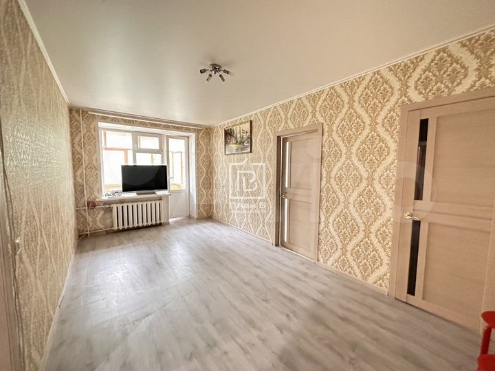 2-к. квартира, 43,2 м², 2/5 эт.