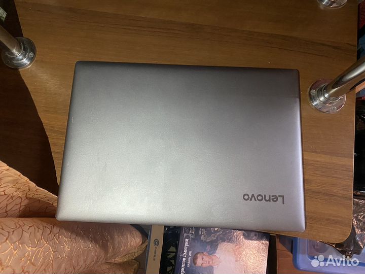 Ноутбук Lenovo