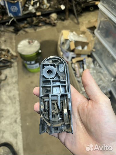 Ручка двери