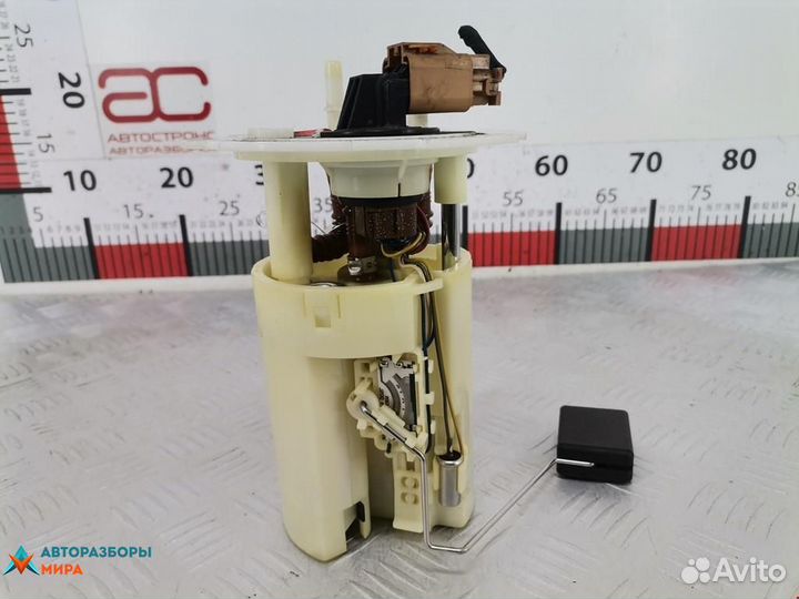 Насос топливный Chevrolet Nubira 2008 42353012