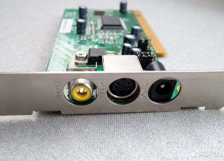 Плата видеозахвата PCI AverMedia EZCapture V1A3-D