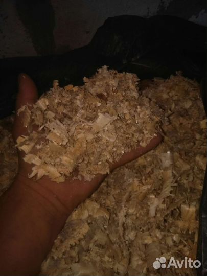 Опилки в мешках