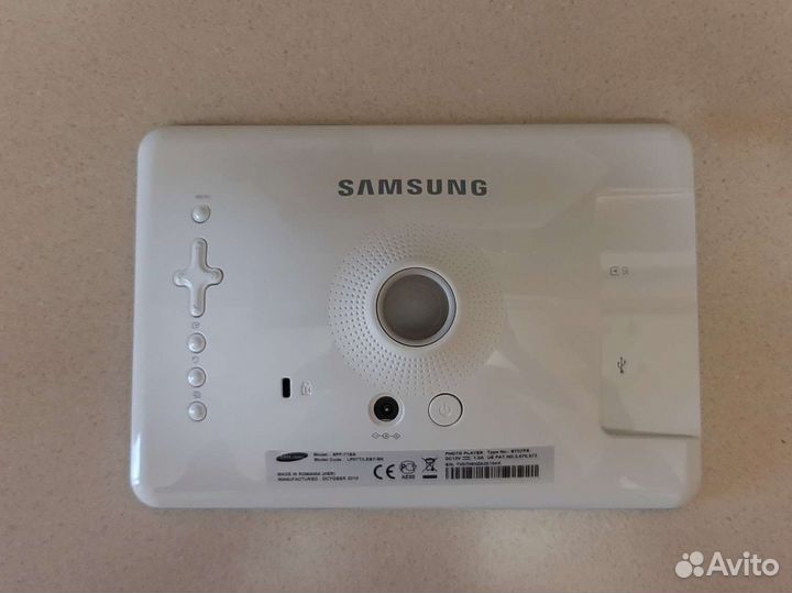 Фоторамка Samsung SPF-71ES