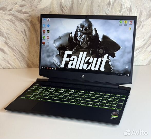 Игровой HP GTX 1050 3Gb/Ryzen 3 3550H/8/256