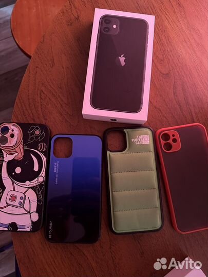 Телефон iPhone 11 64gb