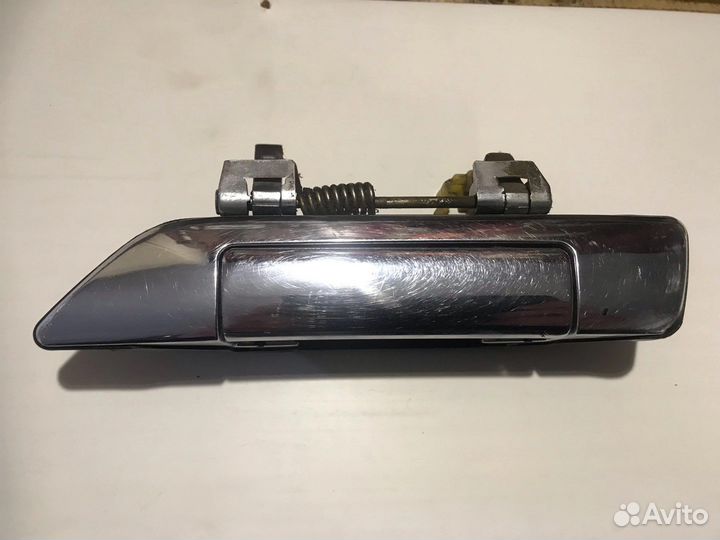 Ручка двери внешняя передняя на hover